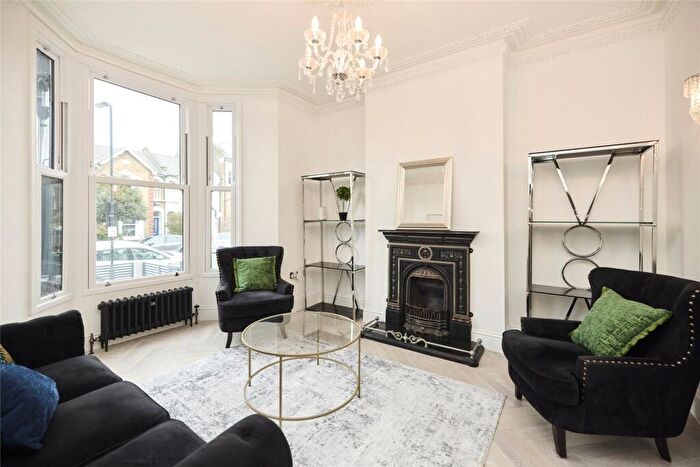 5 Bedroom Terraced House To Rent In Grayling Road, London, N16