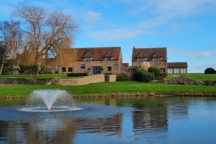 6 Bedroom Barn Conversion Character Property For Sale In West End, GL12