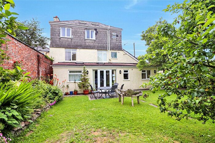 5 Bedroom Detached House For Sale In South Street, South Molton, Devon, EX36