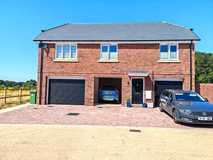 2 Bedroom Detached House To Rent In Beaufort Park, Wokingham, RG40