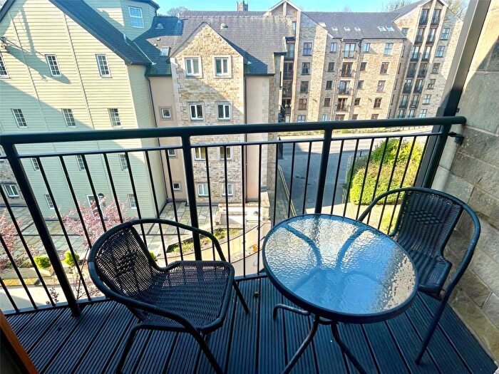 3 Bedroom Flat For Sale In Waterside, Lancaster, Lancashire, LA1