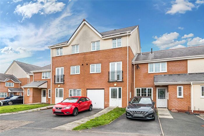4 Bedroom Terraced House For Sale In Clos Gerallt, Llanbadarn Fawr, Aberystwyth, Ceredigion, SY23