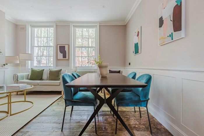 2 Bedroom Apartment To Rent In Cable Street, London, E1