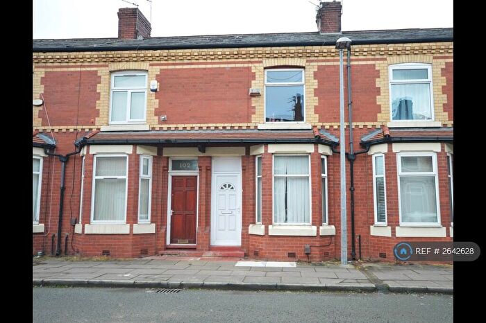 3 Bedroom Terraced House To Rent In Blandford Road, Salford, M6