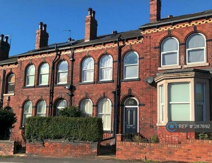 4 Bedroom Terraced House To Rent In Lower Wortley Road, Leeds, LS12