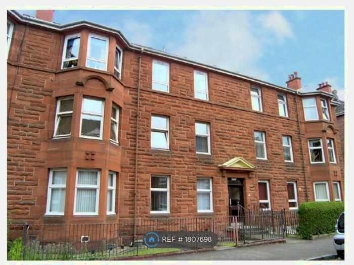 2 Bedroom Flat To Rent In Moss Side Road, Glasgow, G41