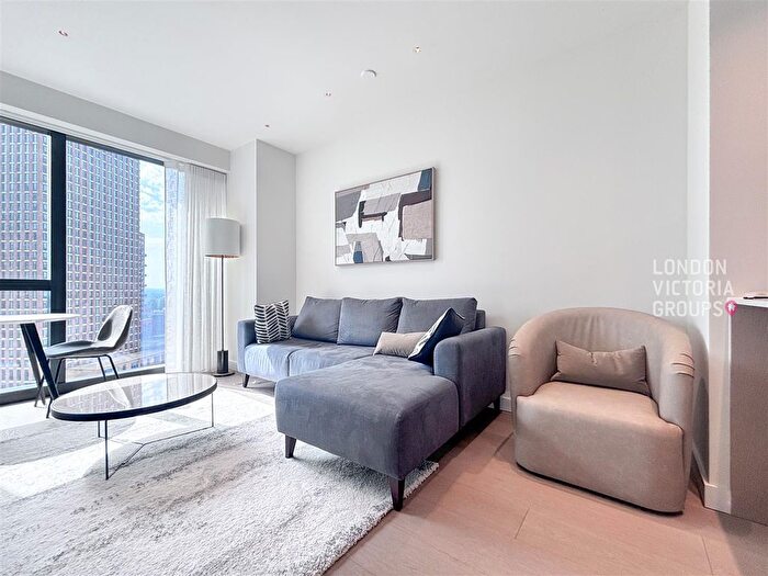 1 Bedroom Flat To Rent In River Park Tower, Nine Elms Lane, London, SW8