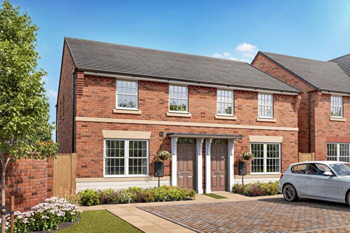 3 Bedroom End Of Terrace House For Sale In Fence Avenue, Macclesfield, Cheshire, SK10