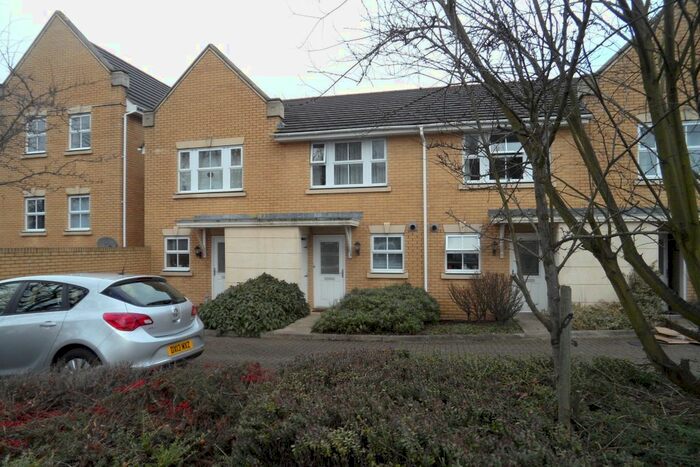 2 Bedroom Terraced House To Rent In Cromwell Close, Bromley BR2