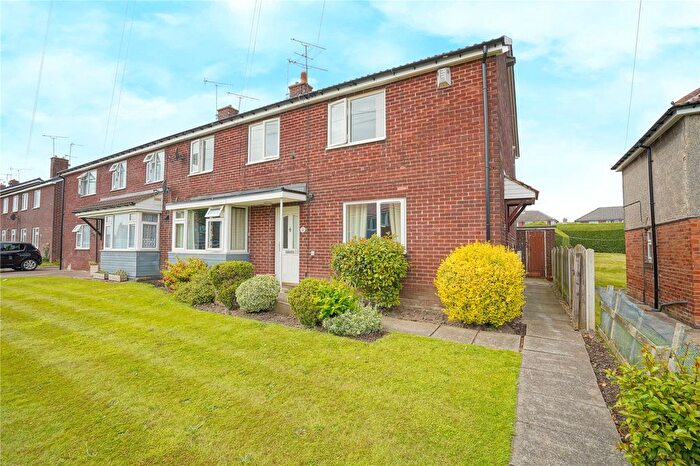 2 Bedroom Flat For Sale In Central Drive, Thurcroft, Rotherham, South Yorkshire, S66