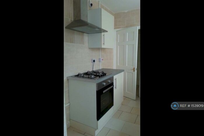 2 Bedroom Terraced House To Rent In Bourne Street-Easington, Peterlee, SR8