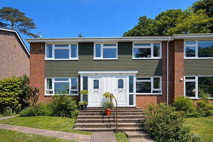 2 Bedroom Apartment To Rent In Redwood Way, Bassett, SO16