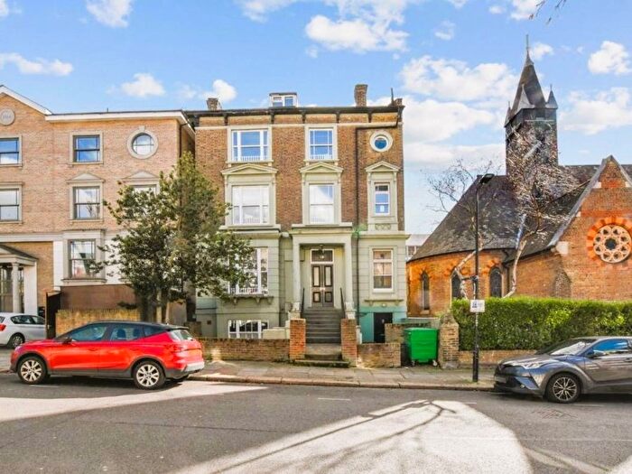 Studio To Rent In Alexandra Road, London, Greater London, NW8
