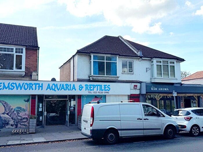 2 Bedroom Flat For Sale In Flat A, Havant Road, Drayton, Portsmouth, PO6