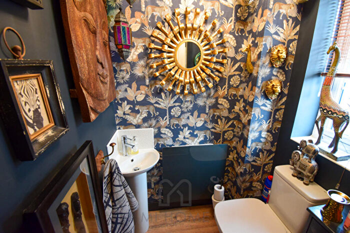 4 Bedroom Detached House For Sale In Goldfinch Drive, Clifton, Preston, PR4