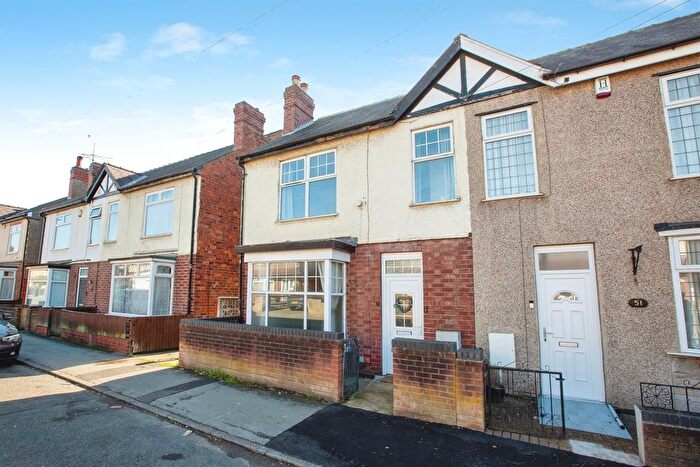 3 Bedroom Semi-Detached House For Sale In Grange Street, Alfreton, DE55