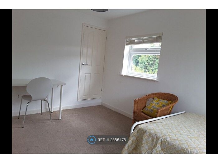4 Bedroom Semi-Detached House To Rent In Broomfield, Guildford, GU2