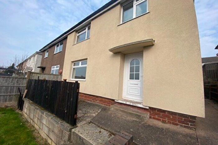 3 Bedroom Semi-Detached House To Rent In Coniston Crescent, Derby, DE21