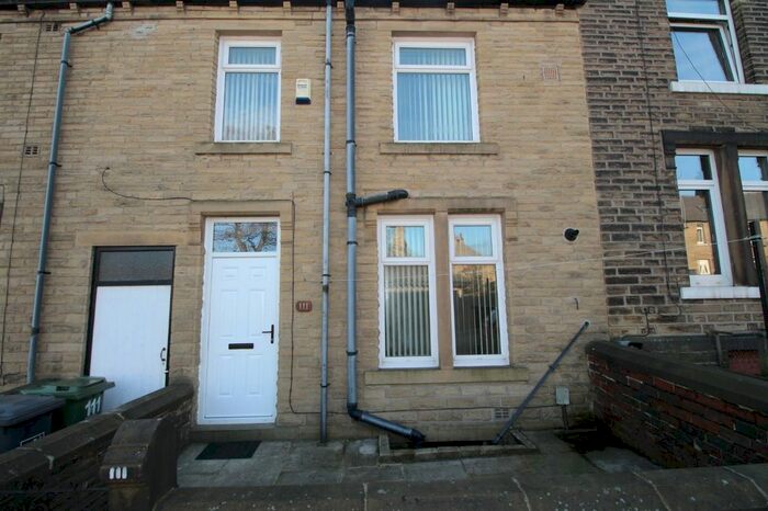 2 Bedroom Terraced House To Rent In Blackmoorfoot Road, Crosland Moor, Huddersfield, West Yorkshire, HD4
