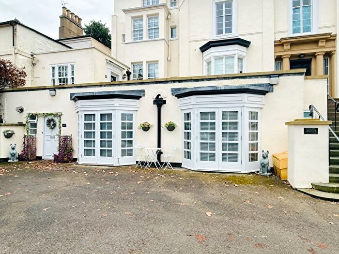 1 Bedroom Flat For Sale In Ambassador Court, The Mount, York, YO24