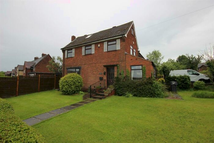5 Bedroom Semi-Detached House To Rent In St. Kenelms Road, Romsley, Halesowen, B62