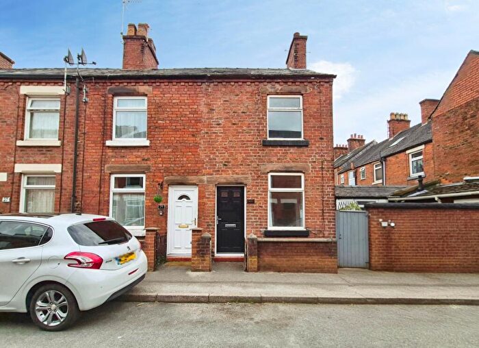 2 Bedroom End Of Terrace House For Sale In Gladstone Street, Leek, Staffordshire, ST13