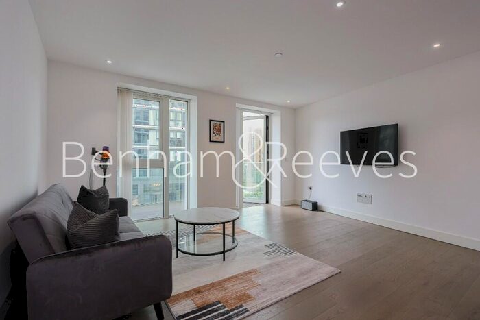 2 Bedroom Apartment To Rent In London Dock, Wapping, London, E1W