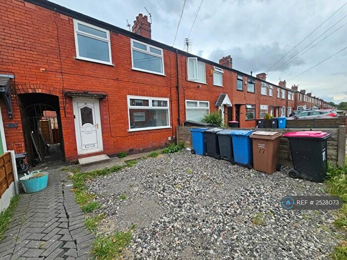 3 Bedroom Terraced House To Rent In Lulworth Road, Eccles, Manchester, M30