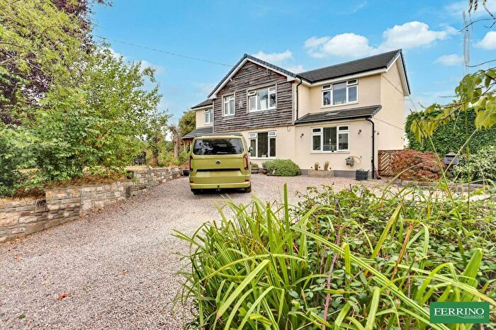 4 Bedroom Detached House For Sale In Equestrian Facilities, Large Barn Amp; Shepherd's Hut, Clanna Lane, Alvington, Lydney, Gloucestershire., GL15