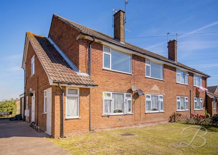 3 Bedroom Flat To Rent In Henton Road, Edwinstowe, Mansfield, NG21