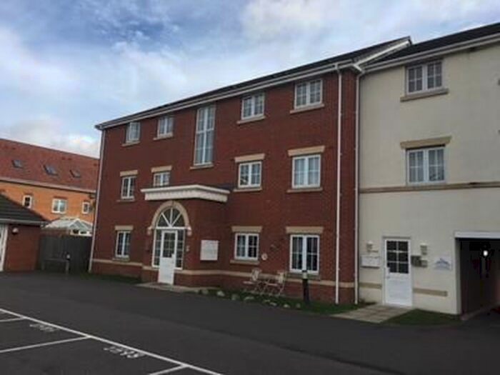 2 Bedroom Flat To Rent In Harris Road, Doncaster, South Yorkshire, DN3
