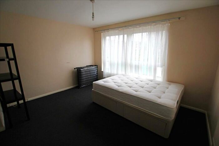 1 Bedroom Flat To Rent In Fiske Court, Lansdowne Road, Tottenham, London, N17