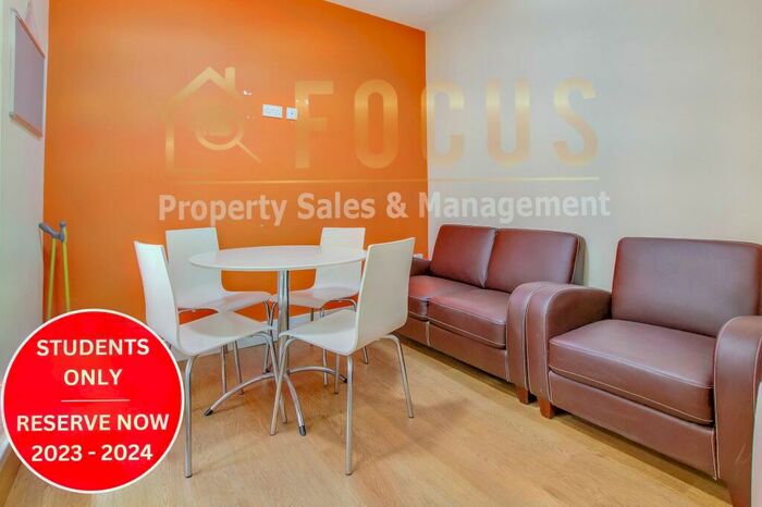 3 Bedroom Apartment To Rent In Cank Street, City Centre, LE1