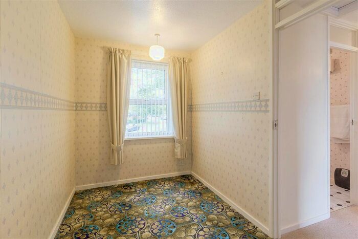 3 Bedroom Terraced House For Sale In Kiln Way, Wellingborough NN8