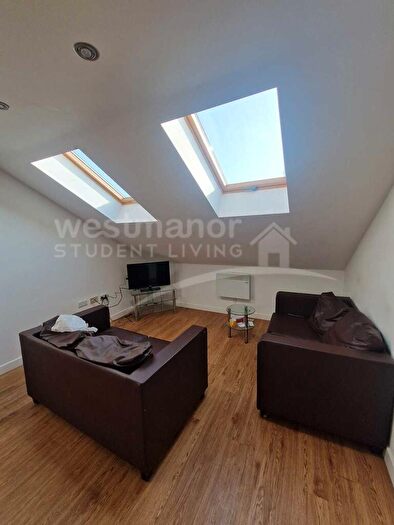 3 Bedroom Apartment To Rent In Charles Street, LE1