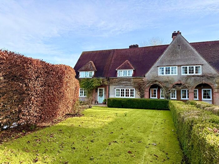 4 Bedroom Semi Detached House For Sale In Parsonage Lane, Winford, Bristol, BS40