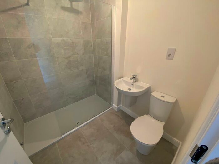 4 Bedroom House To Rent In Gilder Way, Ledsham Village, CH66