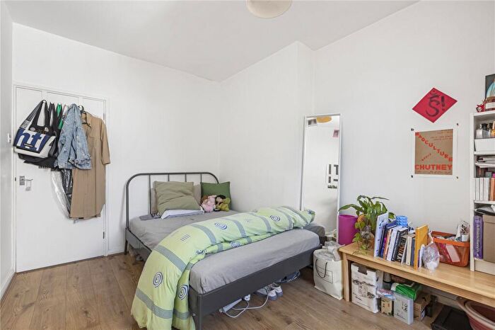 2 Bedroom Apartment To Rent In Maygood Street, London, N1