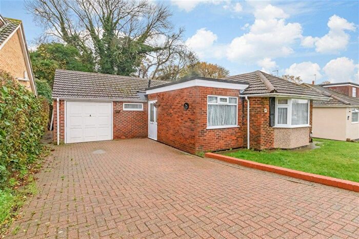 3 Bedroom Detached Bungalow For Sale In Neal Road, West Kingsdown, Sevenoaks, Kent, TN15