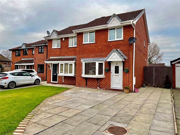 3 Bedroom Semi-Detached House For Sale In Hillcrest Close, Tarleton, Preston, Lancashire, PR4