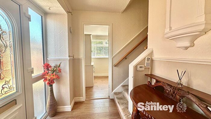 2 Bedroom Detached House For Sale In Westfield Drive, Mansfield, NG19