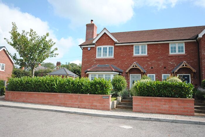 4 Bedroom Semi-Detached House To Rent In Berwyn View, Malpas, SY14