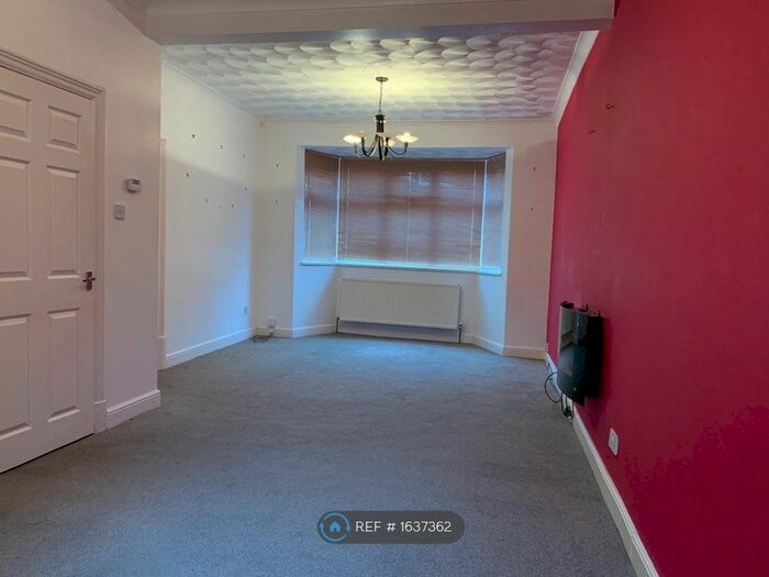 4 Bedroom Terraced House To Rent In Kimberley Road, Leicester, LE2