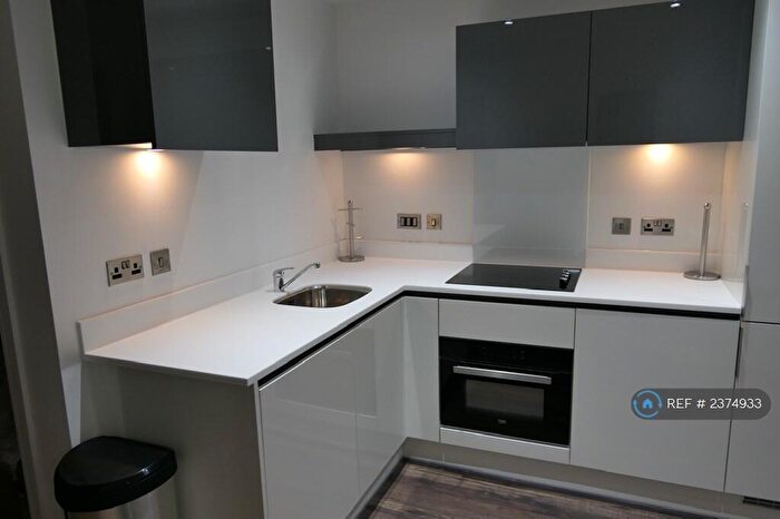1 Bedroom Flat To Rent In Nexus Point, Birmingham, B24
