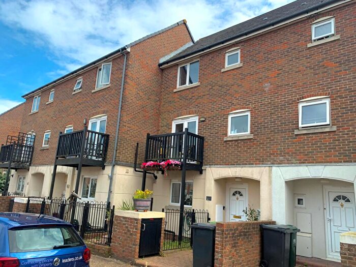3 Bedroom Town House To Rent In Santa Cruz Drive, Sovereign Harbour South, Eastbourne, East Sussex, BN23