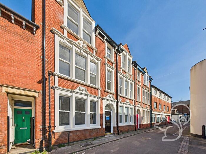 1 Bedroom Flat To Rent In George Street, Colchester, CO1