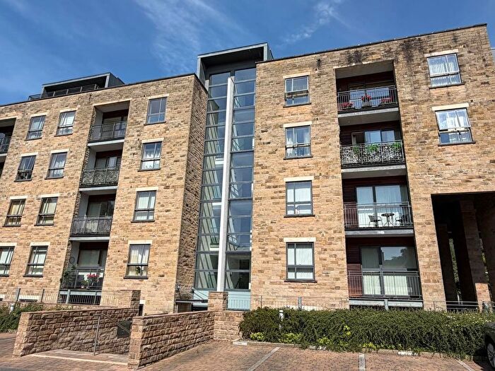 3 Bedroom Flat To Rent In The Mill Building, Deakins Mill Way Egerton, Bolton, BL7