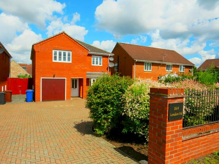 4 Bedroom Detached House To Rent In London Road, Brandon, IP27