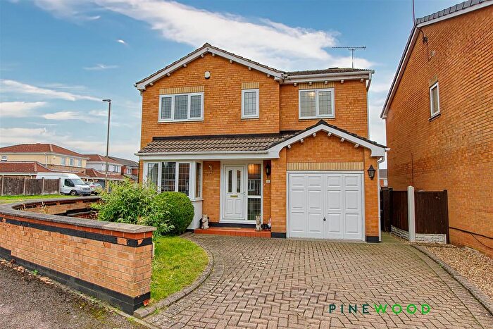 4 Bedroom Detached House For Sale In Lathkill Grove, Danesmoor, Chesterfield, Derbyshire, S45