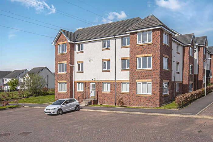 2 Bedroom Flat For Sale In E Duthac Court, Dunfermline, KY11